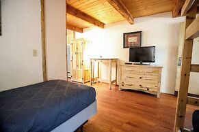 The Boulder Creek Lodge