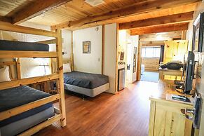 The Boulder Creek Lodge