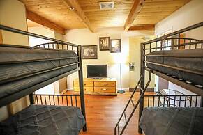 The Boulder Creek Lodge
