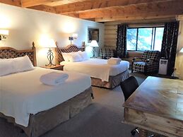 The Boulder Creek Lodge