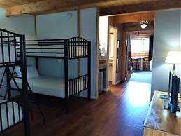 The Boulder Creek Lodge