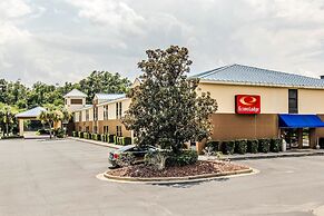 Econo Lodge Darien
