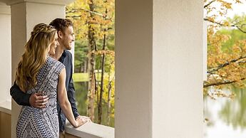 Paradise Stream Resort