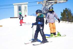 Pinestone Resort & Conference Centre