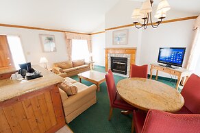 Pinestone Resort & Conference Centre