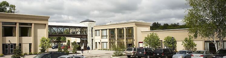 Pinestone Resort & Conference Centre