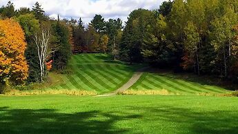 Pinestone Resort & Conference Centre