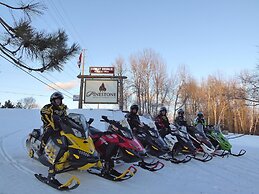 Pinestone Resort & Conference Centre