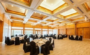 Pinestone Resort & Conference Centre