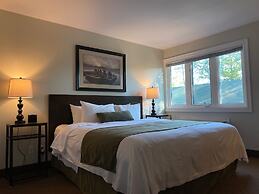 Rocky Crest Golf Resort