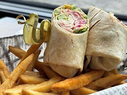 Rocky Crest Golf Resort