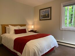 Rocky Crest Golf Resort