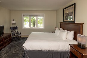 Rocky Crest Golf Resort