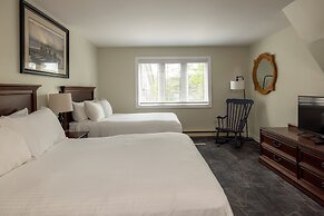 Rocky Crest Golf Resort