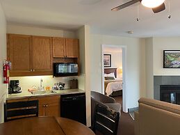 Rocky Crest Golf Resort