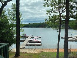 Rocky Crest Golf Resort