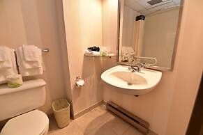 Clarion Hotel & Conference Centre