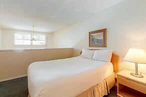 Glacier Lodge