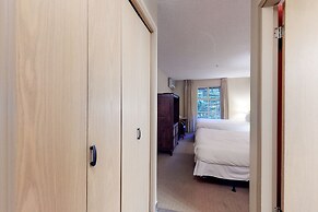 Glacier Lodge
