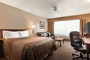 Travelodge by Wyndham Simcoe