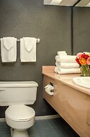 Cartier Place Suite Hotel