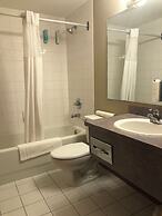 Nomad Hotel and Suites