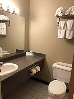 Nomad Hotel and Suites