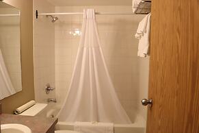 Nomad Hotel and Suites