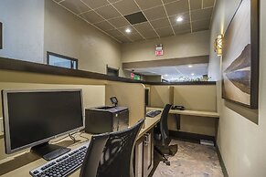 Quality Hotel & Conference Centre