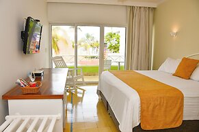 Las Americas Casa de Playa