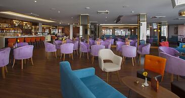 Lordos Beach Hotel & Spa