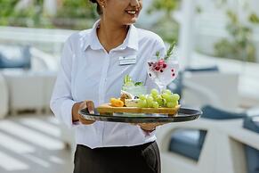 Lordos Beach Hotel & Spa