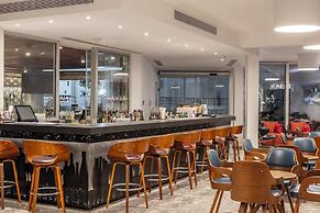 Park Beach Hotel