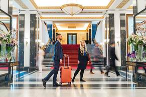 Grand Hotel International