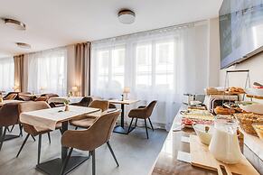 Andante Hotel
