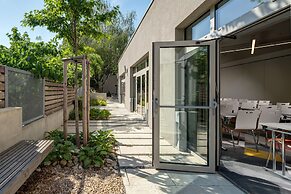 Comfort Hotel Prague City East