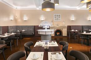 Best Western Plus Hotel Brice Garden