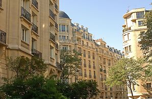 Hôtel Le Marquis by Inwood Hotels