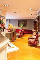 Hotel Claude Bernard Saint Germain