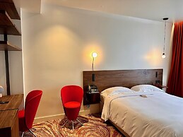 Golden Tulip Opera De Noailles