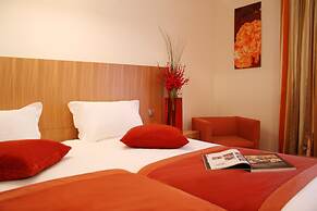 Hôtel Westside Arc de Triomphe