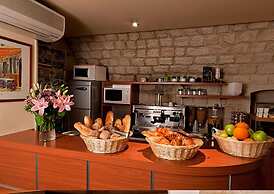 Opera Deauville Hotel