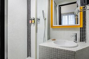 Hôtel Monceau Elysées