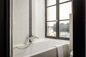 Hôtel Monceau Elysées