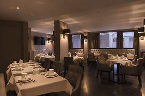 La Villa des Ternes Hotel