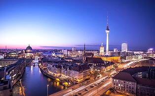 art'otel Berlin Mitte powered by Radisson Hotels