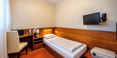 PLAZA INN Rieker Stuttgart Hauptbahnhof