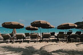 Pearl Beach Hotel