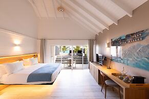Pearl Beach Hotel