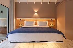 Pearl Beach Hotel